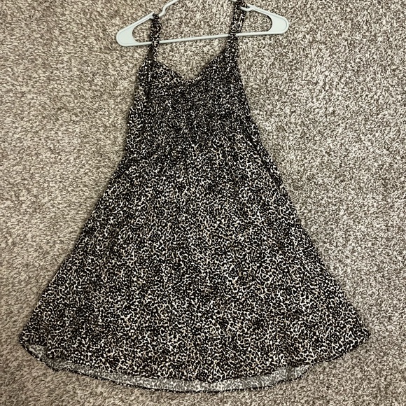 Old Navy Cheeta Print Dress - Picture 3 of 4